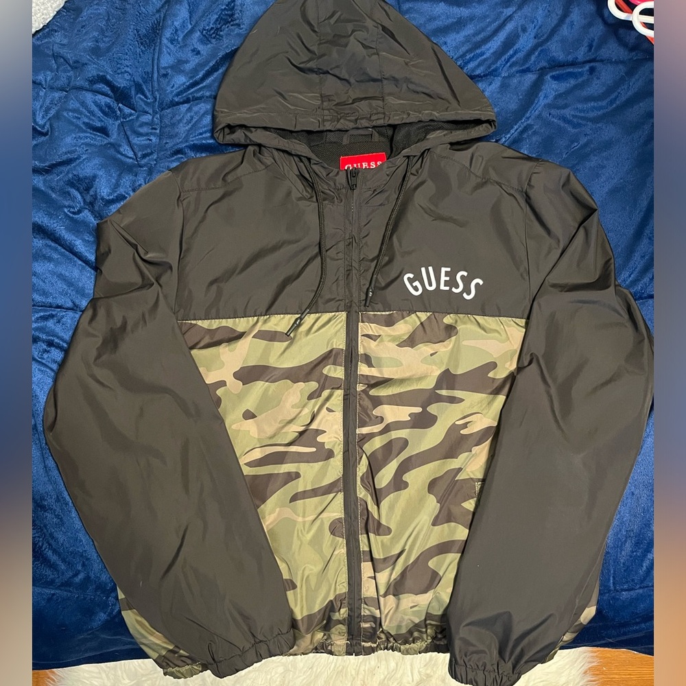GUESS Two-tone Windbreaker